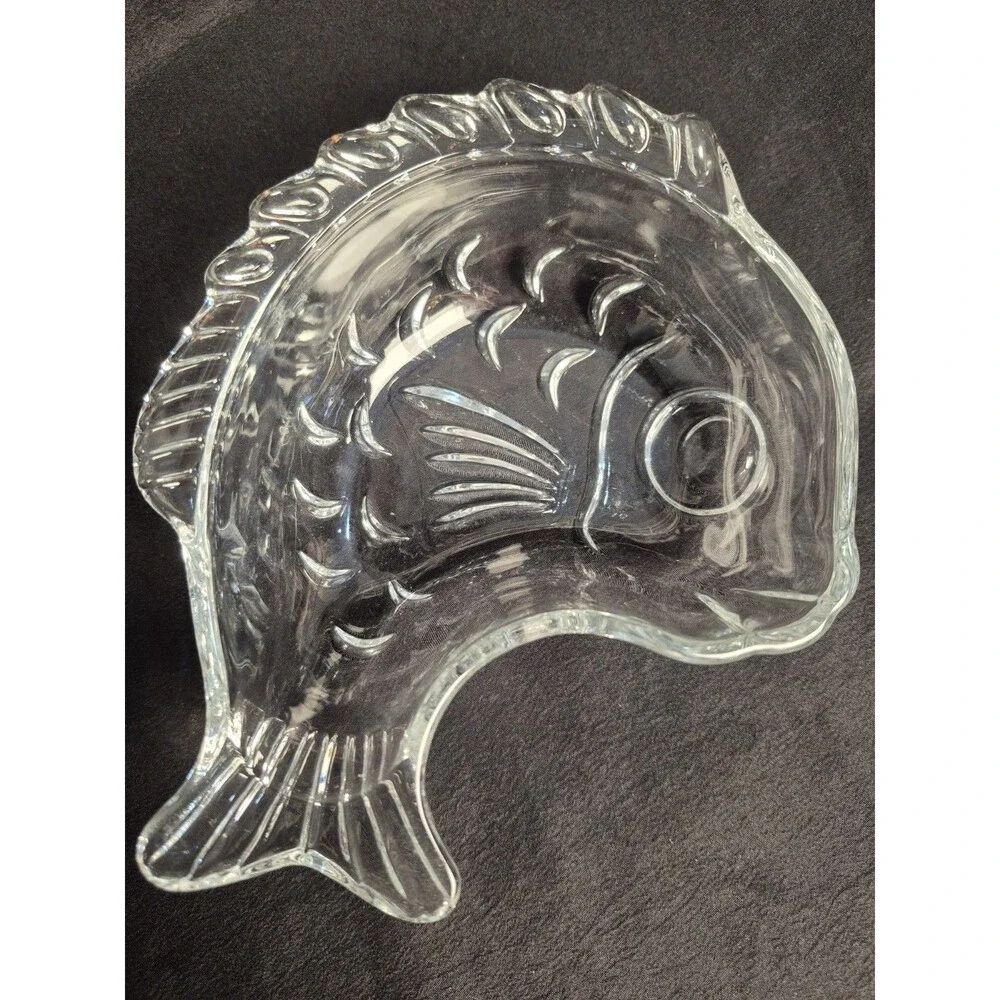 Studio Nova by MIKASA Glass Leaping Fish Shaped Nut/Dip/Candy Bowl Dish 6